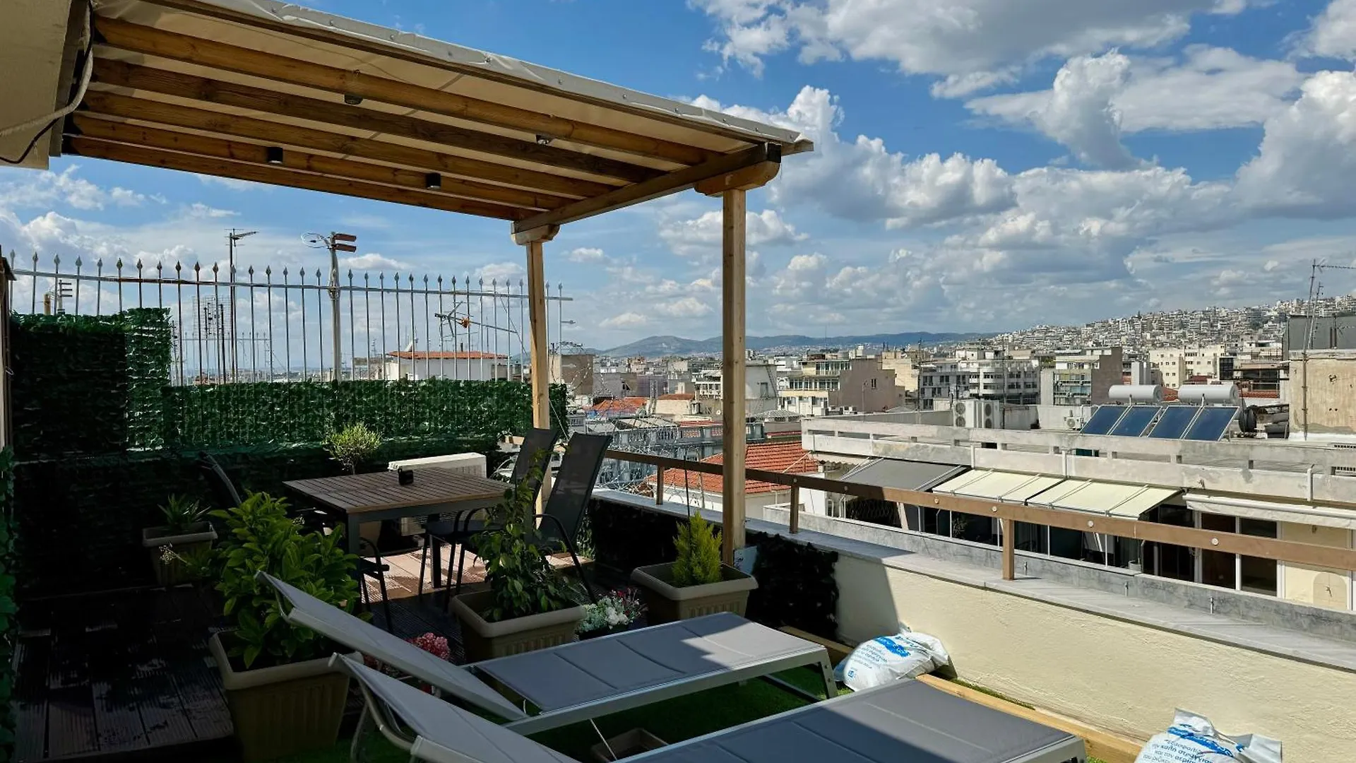Apartament Rooftop Mini Suite-Roof Deck-Sunbeds-City View Salonic